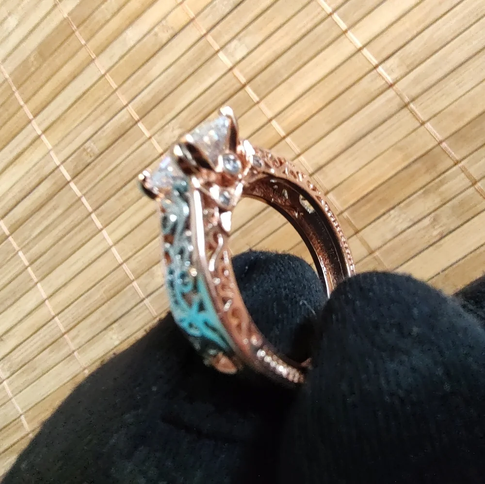 CZ ring. Rose gold and silver toned filigree. Size 8 - Picture 5 of 13